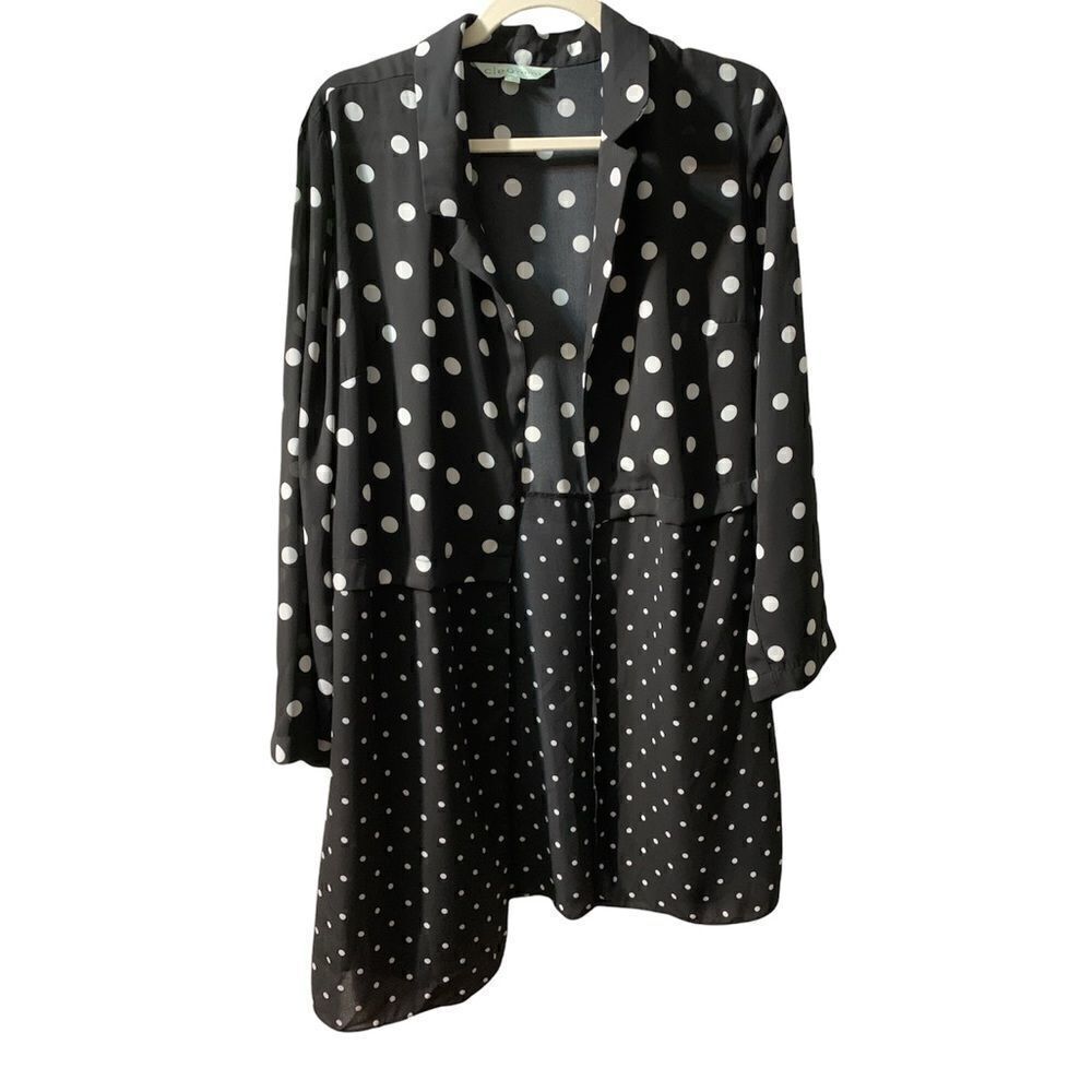 NWOT Cleo Open long Shirt
